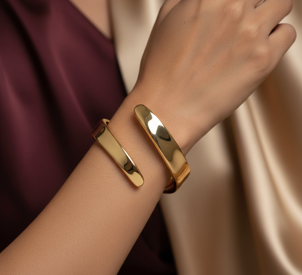 Matsya "Contour" Asymmetrical Open Gold Bangle